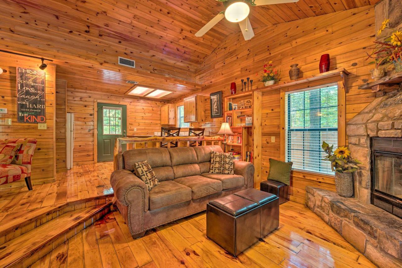 Ideally Located Broken Bow Cabin - Private Hot Tub Exterior photo