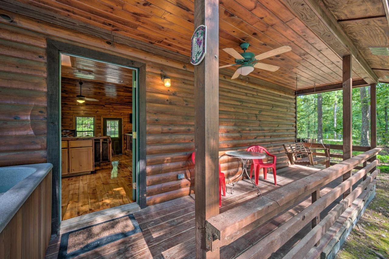 Ideally Located Broken Bow Cabin - Private Hot Tub Exterior photo